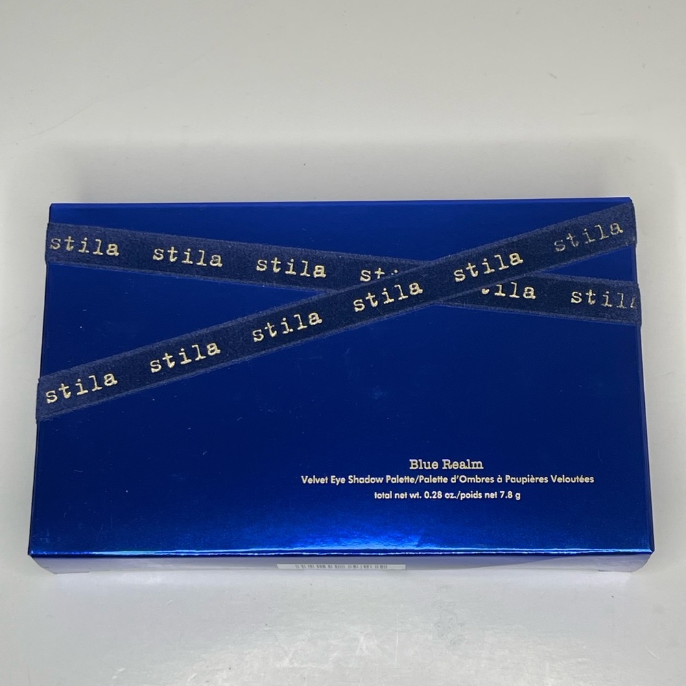 Stila Blue Realm Velvet Eye Shadow Palette - Picture 6 of 6
